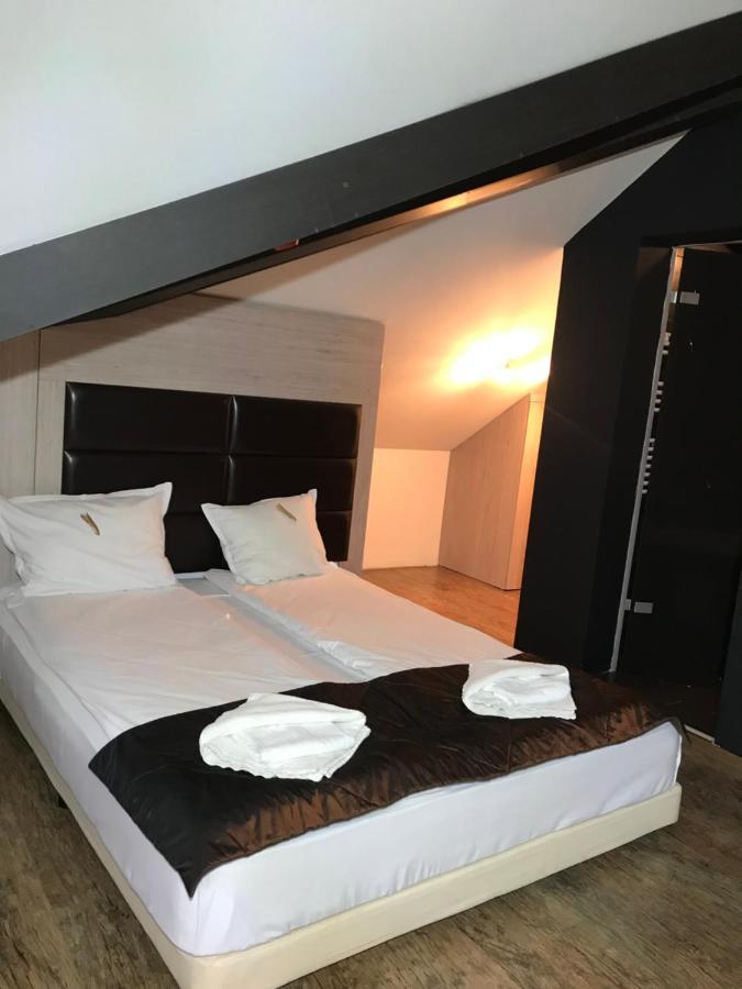 North Star Hotell Bansko Exteriör bild